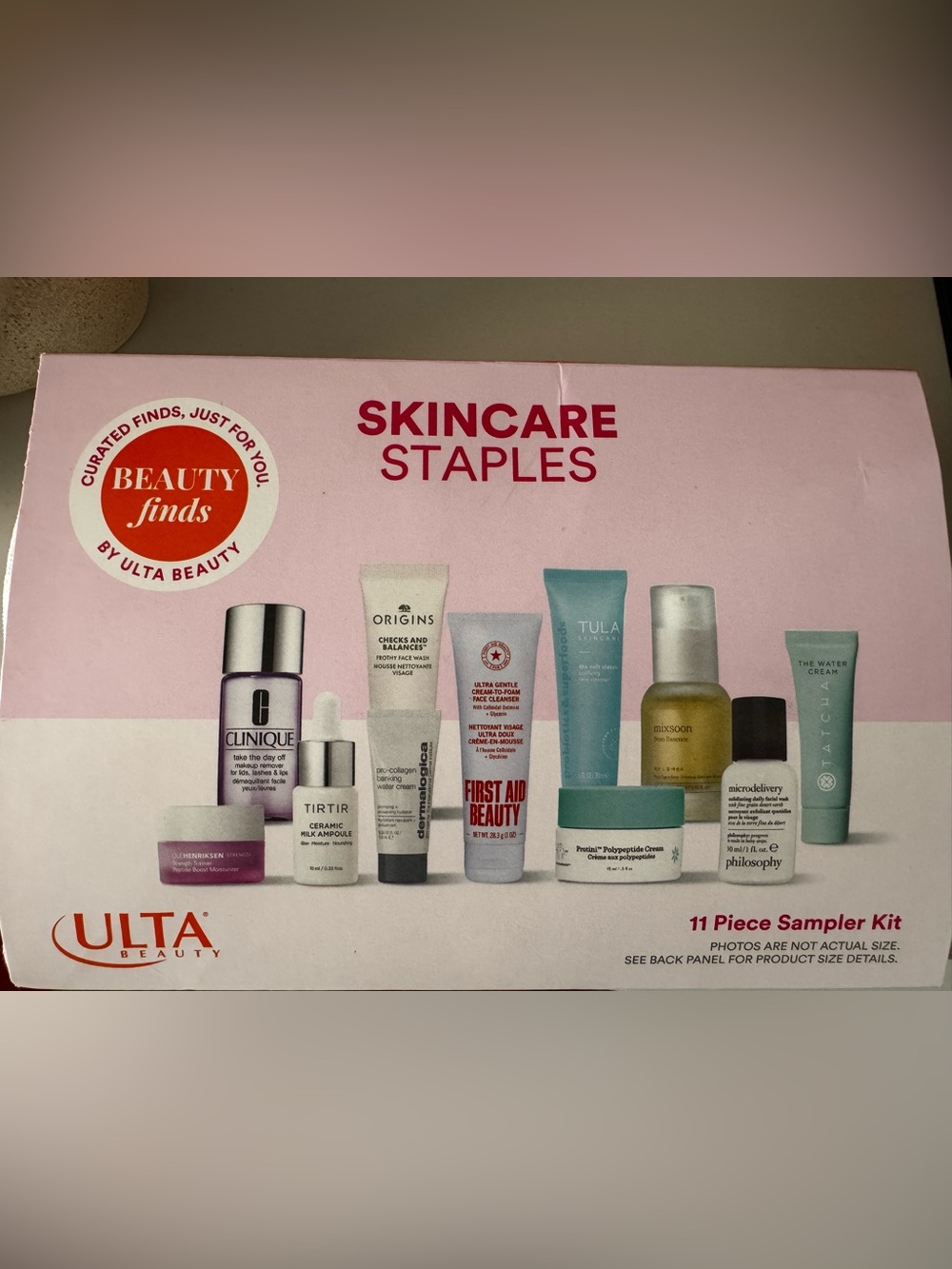 First Aid Beauty Kit - 11 Piece Set Light Pink and White Skincare Cleanser